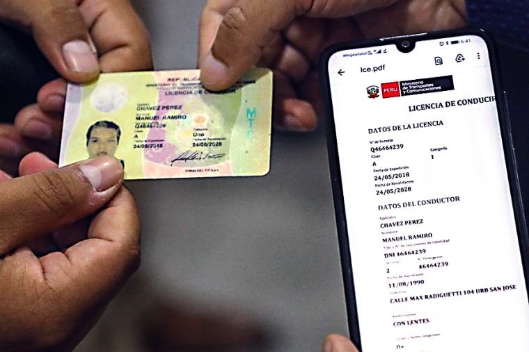 Sistema de Consultas de Licencias Policiales PNP