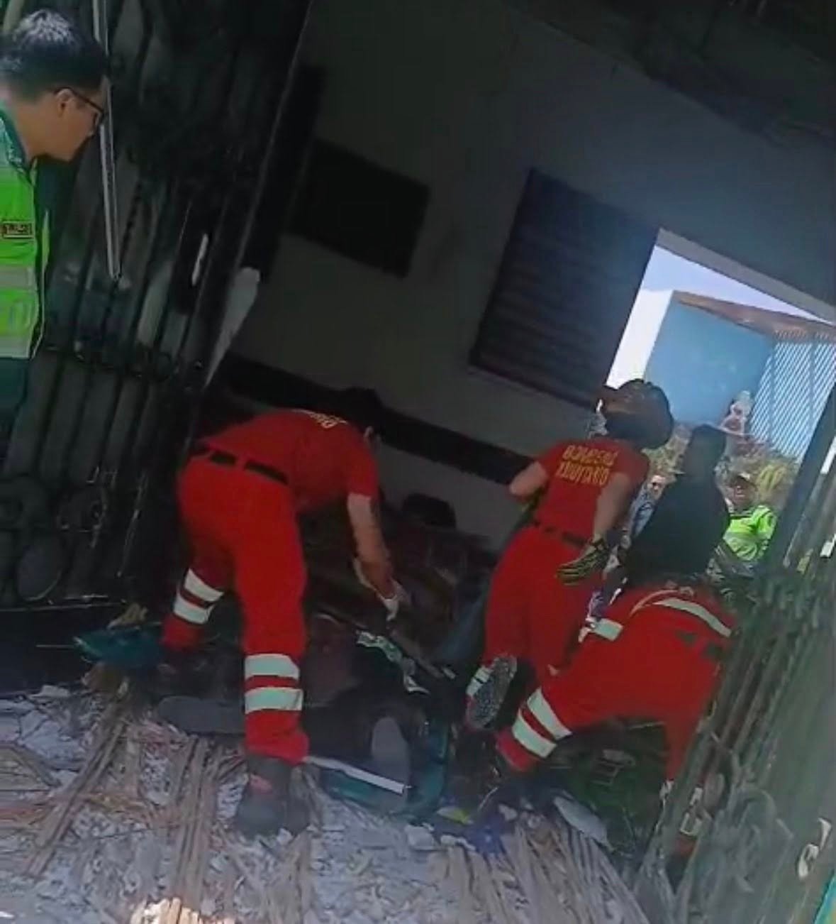 Archivo tipo Imagen sobre: Derrumbe en Comisaría de Surquillo 